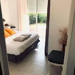 Mini-villa Mitoyenne De Type F2 Proche Golfe De Lava Appietto