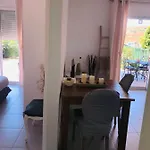 Mini-villa Mitoyenne De Type F2 Proche Golfe De Lava Appietto