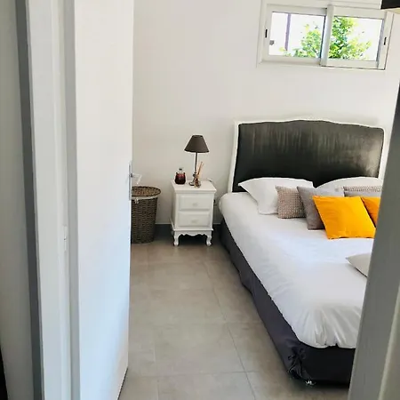 Feriehus Mini-villa Mitoyenne De Type F2 Proche Golfe De Lava