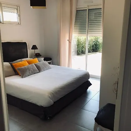 Mini-villa Mitoyenne De Type F2 Proche Golfe De Lava Appietto