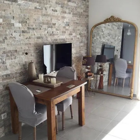 Mini-villa Mitoyenne De Type F2 Proche Golfe De Lava * Appietto