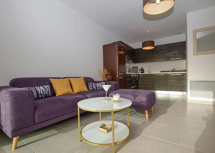 בית נופש Mini-villa Mitoyenne De Type F2 Proche Golfe De Lava *