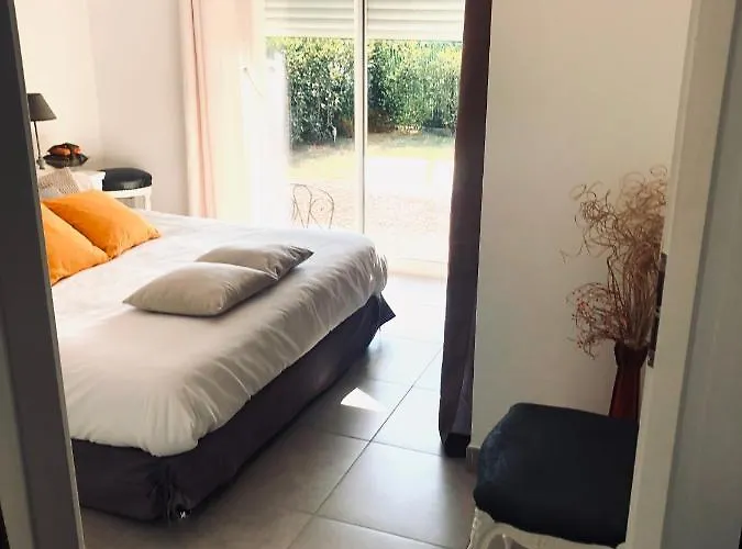 Mini-villa Mitoyenne De Type F2 Proche Golfe De Lava Appietto